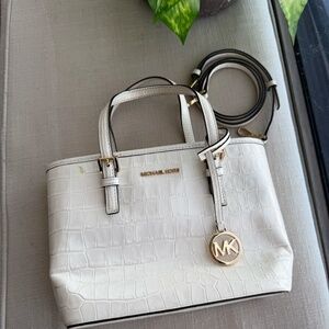 Michael Kors Jet Set Extra Small Tote Bag